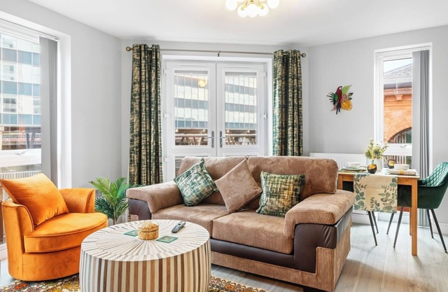 Luxury Leicester Apartment Retreat
