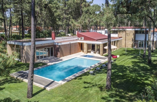 Villa de luxe Aroeira | 4 chambres | Villa Buganvilia II | Piscine privée | Près du Golf Resort
