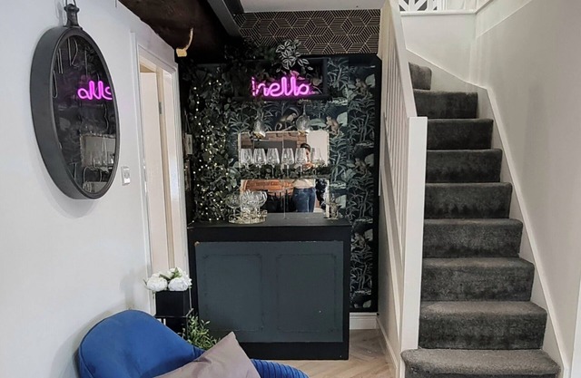 Luxury Liverpool Penthouse - Across Lime St Station