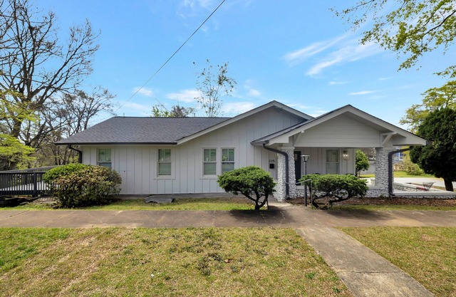 Luxury Living Masterpiece! Convenient to everything in The Magic City!