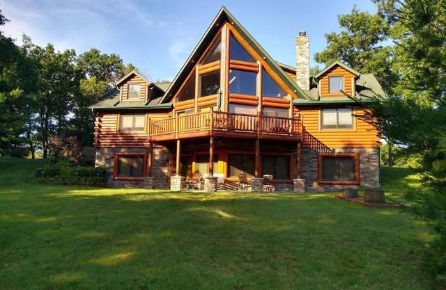 Lodge de luxe sur Castle Rock Lake. Cadre parfait pour votre plaisir en plein air