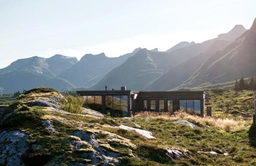 Luxury Lodge with jacuzzi and sauna