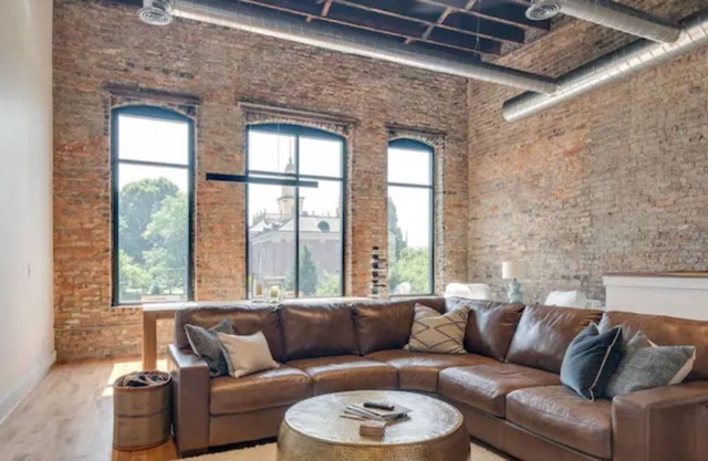 Luxury Loft on Historic Fayetteville Square