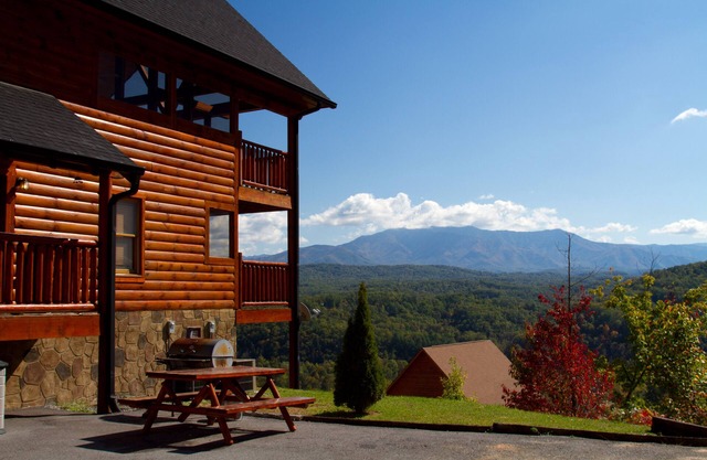 Cabane en rondins de luxe avec vue panoramique sur les montagnes Smokey