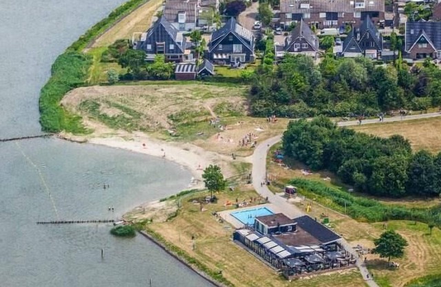 Luxury mansion at the harbor Families only
