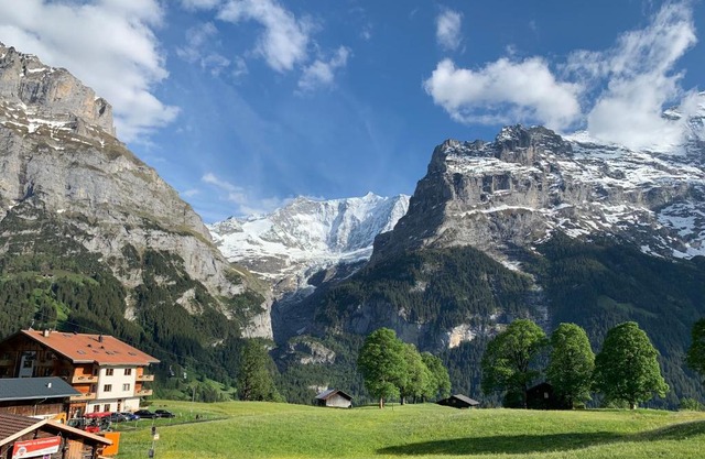 Luxury, new - amazing views Grindelwald Eiger Jungfrau Mönch