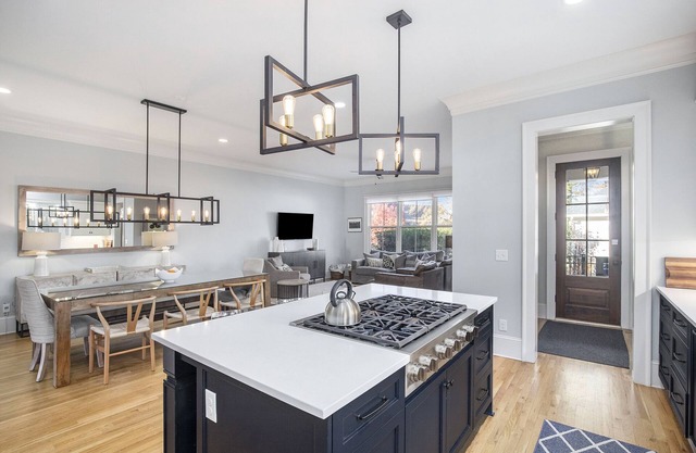 Maison de ville de luxe nouvellement construite Elizabeth à 1,6 km de Uptown Charlotte