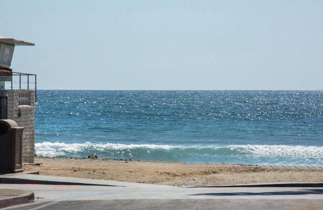 Luxe # C5 Entièrement rénové et à quelques pas du sable
