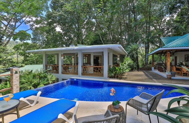 Luxe Vue sur l'océan et entièrement équipée Location Maison