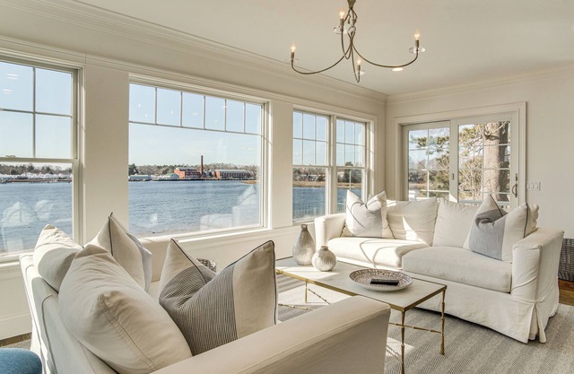 Luxury Oceanfront Home w/ Private Beach in Wareham