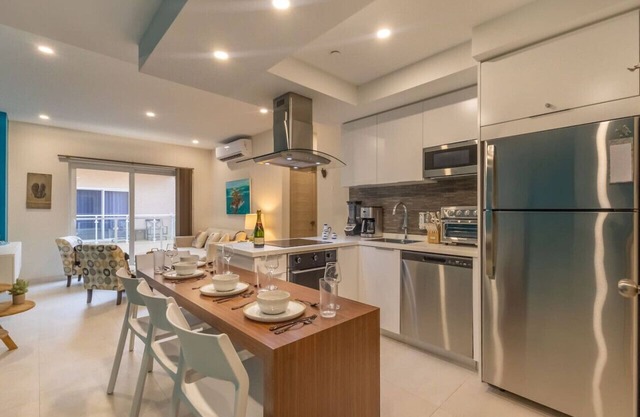 Luxury Palm Beach Condo Aracari 29 by Bocobay