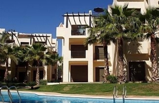 Penthouse de luxe avec piscine communautaire