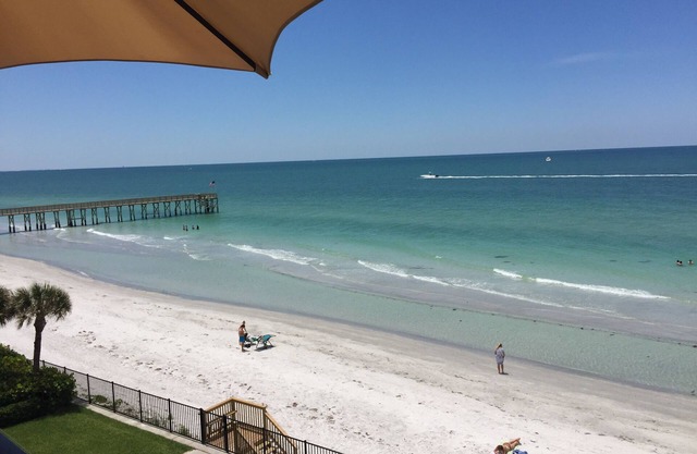 Luxery Condo Penthouse sur North Redignton Beach At le golfe du Mexique
