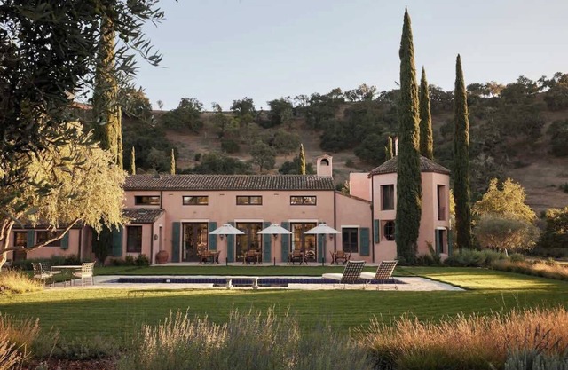 Luxury Private Villa w/ Pool in Santa Ynez. Newly Remodeled!