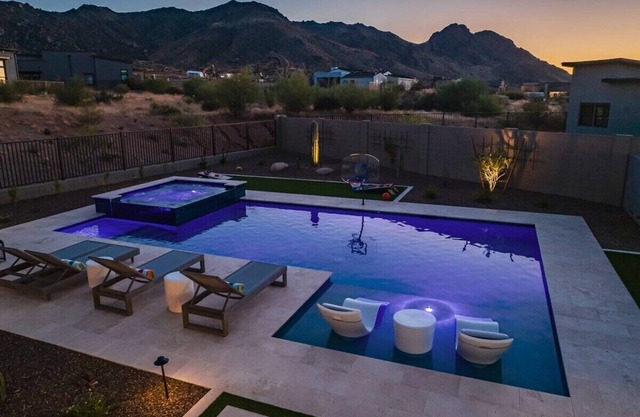 Luxury Retreat w Pool, Hot Tub & Troon Golf Access
