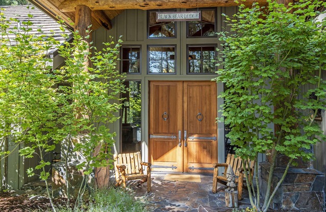 LODGE EXÉCUTIF EN NOIR Butte Ranch