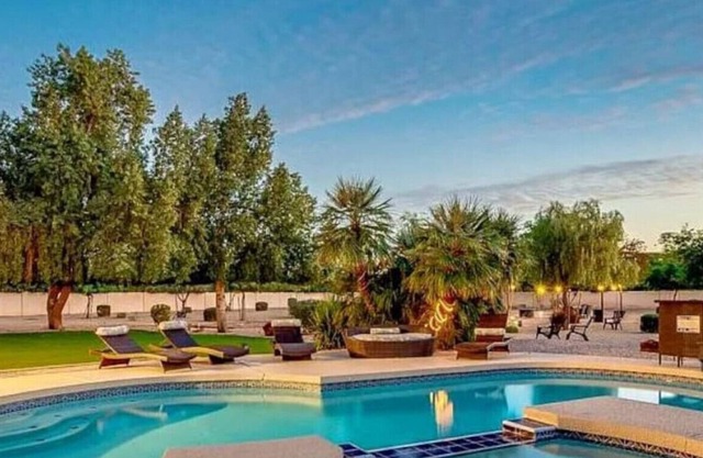Luxury Scottsdale Estate! Close to Old Town!