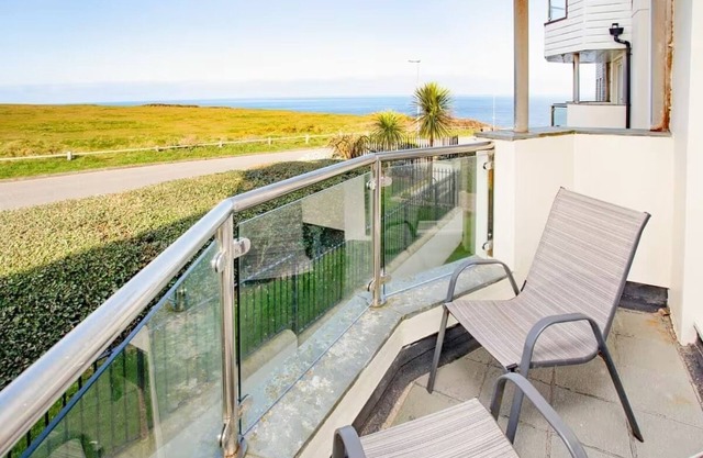 Luxury Sea View Apartment Dans Pentire, Newquay
