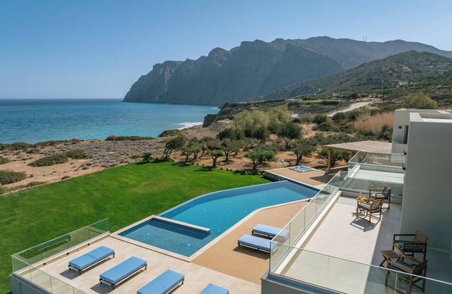 Luxury sea view villa surrounded by natural beauty