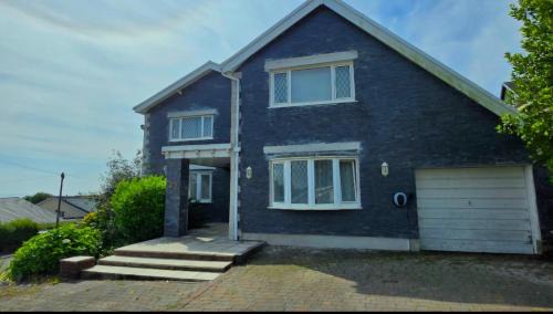 Luxury Seaview Escape - Mumbles