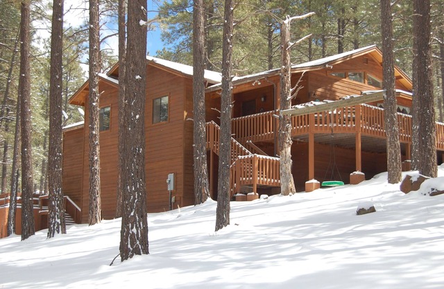 Cabine isolée de luxe 3BR à Pines sur 3 acres - Flagstaff / Grand Canyon