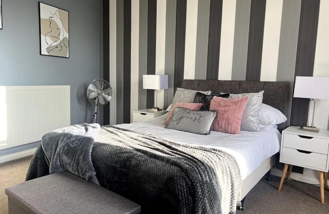 Luxury Suite in Colchester Town Centre By Station