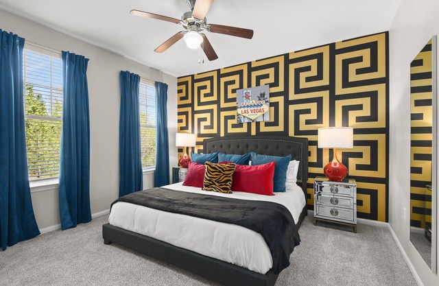 Pure Luxury 5BR Vegas Themed Oxford Cottage!