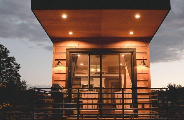 Escalante Escape Barrel Cactus-Tiny House