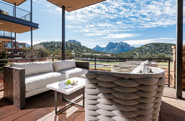 Luxury Townhome- Private Hot Tub, Exclusive Golf Community! Sedona Seven Canyons Peaceful Spirit 133