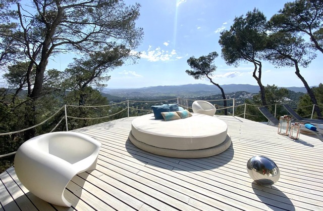 Villa Tikal" de luxe avec piscine privée, vue panoramique sur la mer et les montagnes et WiFi.
