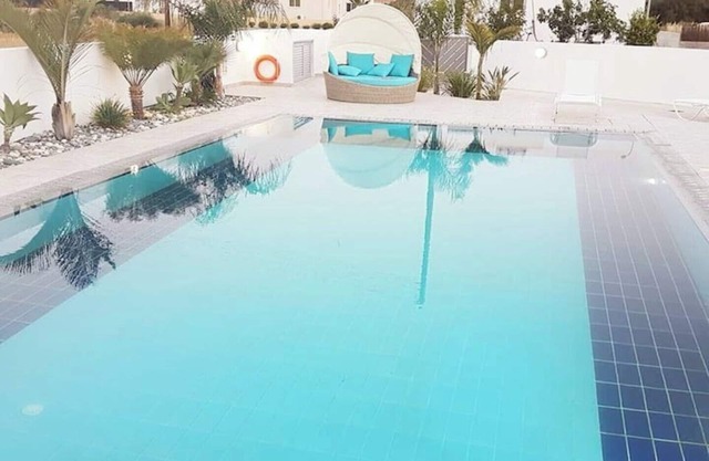 Luxury villa 5 bedrooms 3 min drive from Nissi Beach