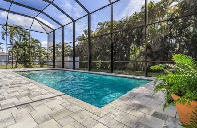 Luxury Villa-6 Bedroom/3 Bathroom Vacation Home