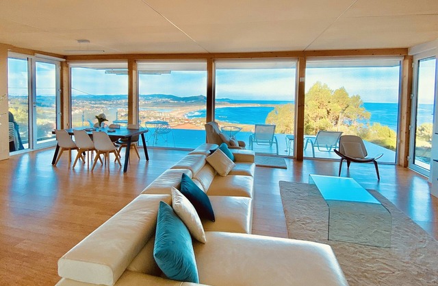Luxury Villa, Stunning sea views. Passivhaus- Valdoviño