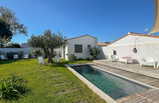Villa de luxe avec piscine pour 8 personnes