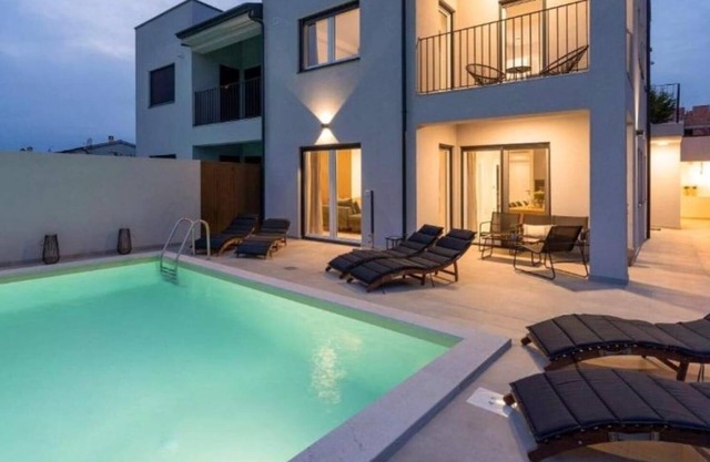 Villa de luxe avec la piscine Nova Vas, Porec (K-24282)