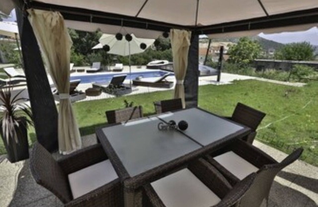 Luxury villa with private heated pool and sea view 4