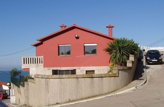 Luxury house near Baiona, 100m from the sea
