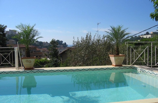 Villa de standing avec piscine à Menton