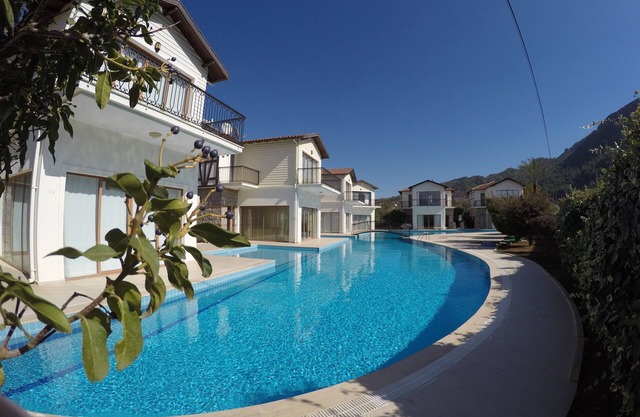 Villa de luxe avec la plus grande piscine Uzumlu!