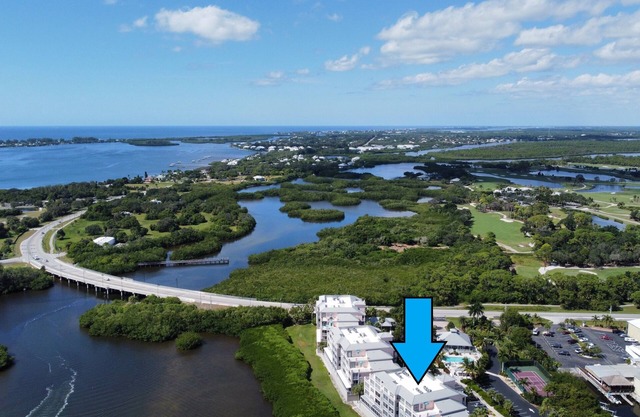 Luxury Waterfront Condo by Gasparilla Sound near Pristine Beaches of Boca Grande