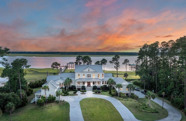 Luxury Waterfront Estate Near Hilton Head Island!!