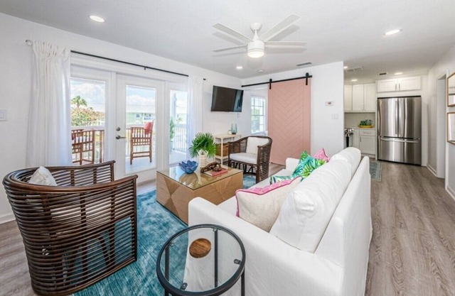 Luxury Waterfront Resort Style Living- The Beachy Getaway