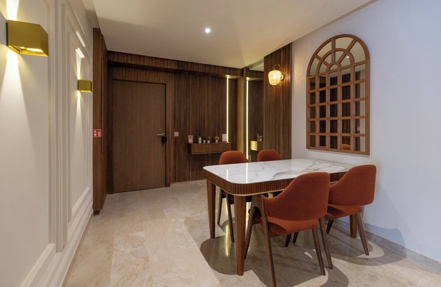 Luxury Wellness in Marrakech Center – Hammam, Sauna, Gym, Heated Pool & Rooftop.