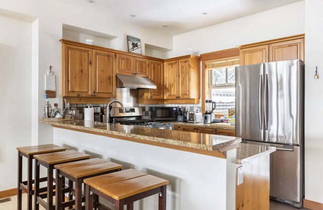 Luxury Whistler Townhouse on the Benchlands. Perfectly located and amenities