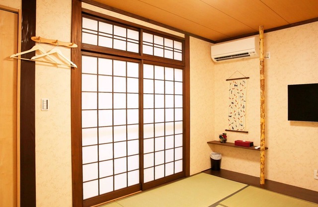LuxuryNishioji 5min fixedmobile Wifi / Kyoto Kyōto