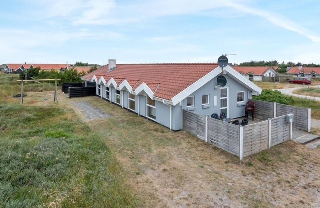 "Luzy" - 600m from the sea by Interhome