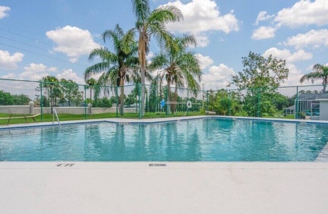LV5510LVD - Gorgeous Pool Home near Disney 4 bedr