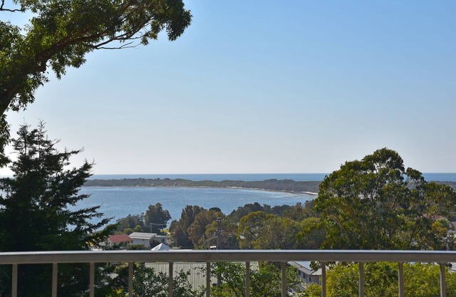 Lylia Sands @ Tuross Head