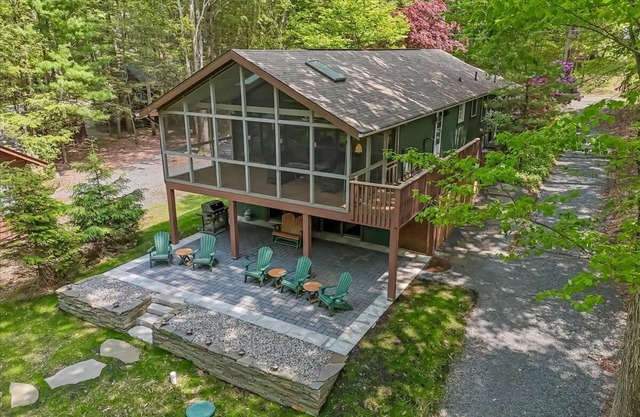 Incroyable beauté au bord du lac - 5 chambres 12 personnes
