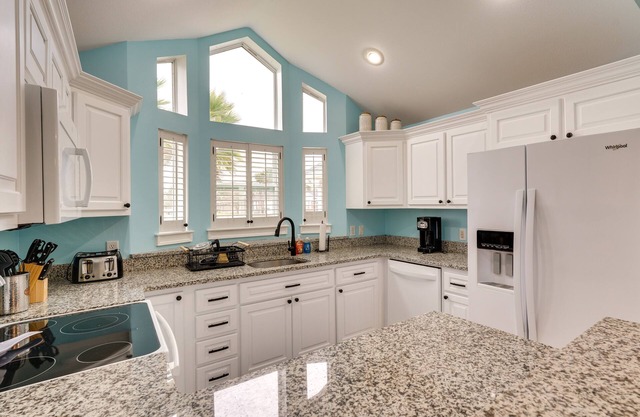 Lynn Haven Vacation Rental w/ Pool: 12 Mi to Beach